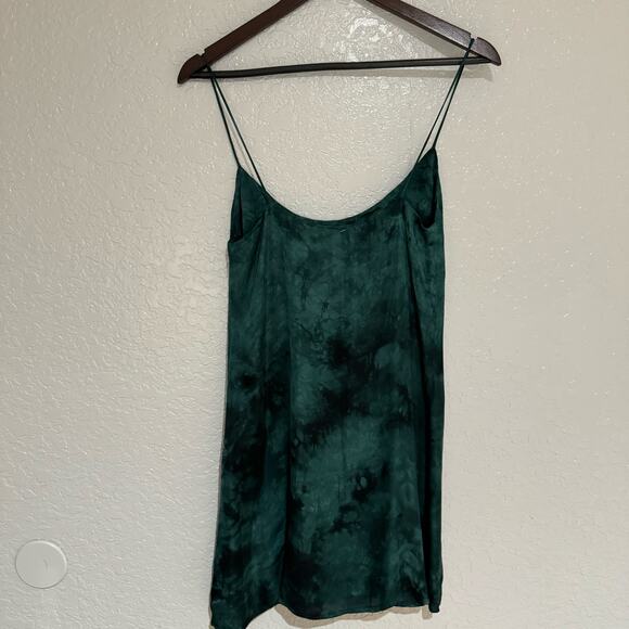 Planet Blue Life by Revolve Christy Slip Mini Dress Size XS in Emerald Green NWT - Picture 6 of 8
